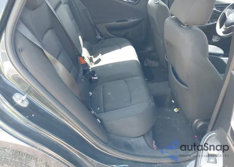 2018 Chevrolet Malibu Lt from USA, damaged, VIN 1G1ZD5ST6JF197943